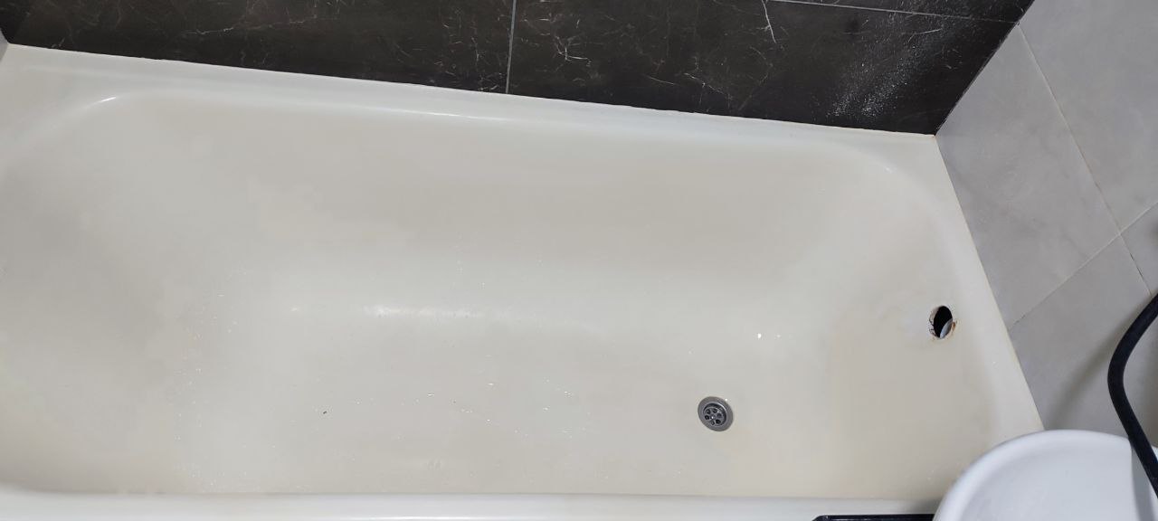 Изображение стрелки png назад с сайта master-vann.kg - фирмы которая занимается реставрацией ванн в Бишкек акрилом и мрамором, покраска ванн, эмалировка ванн, ремонт ванн